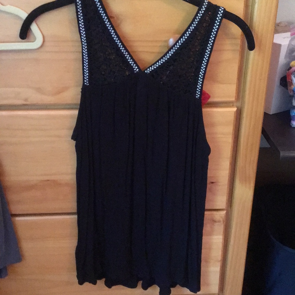 black tank